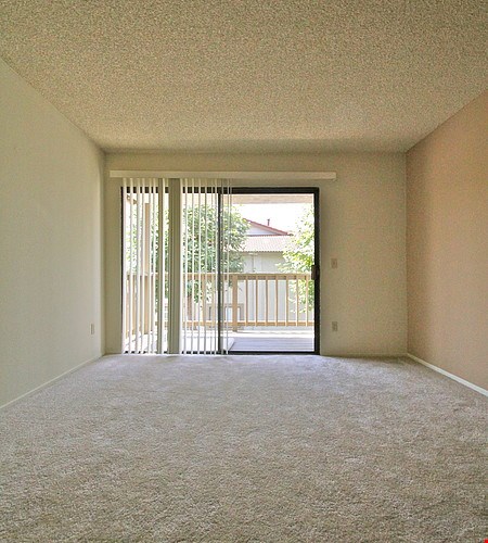 Sandcastle Apartments Image 6