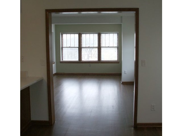 3408 Gillham Image 5