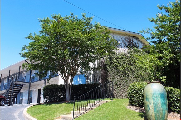 The Murals on Niazuma Image 2