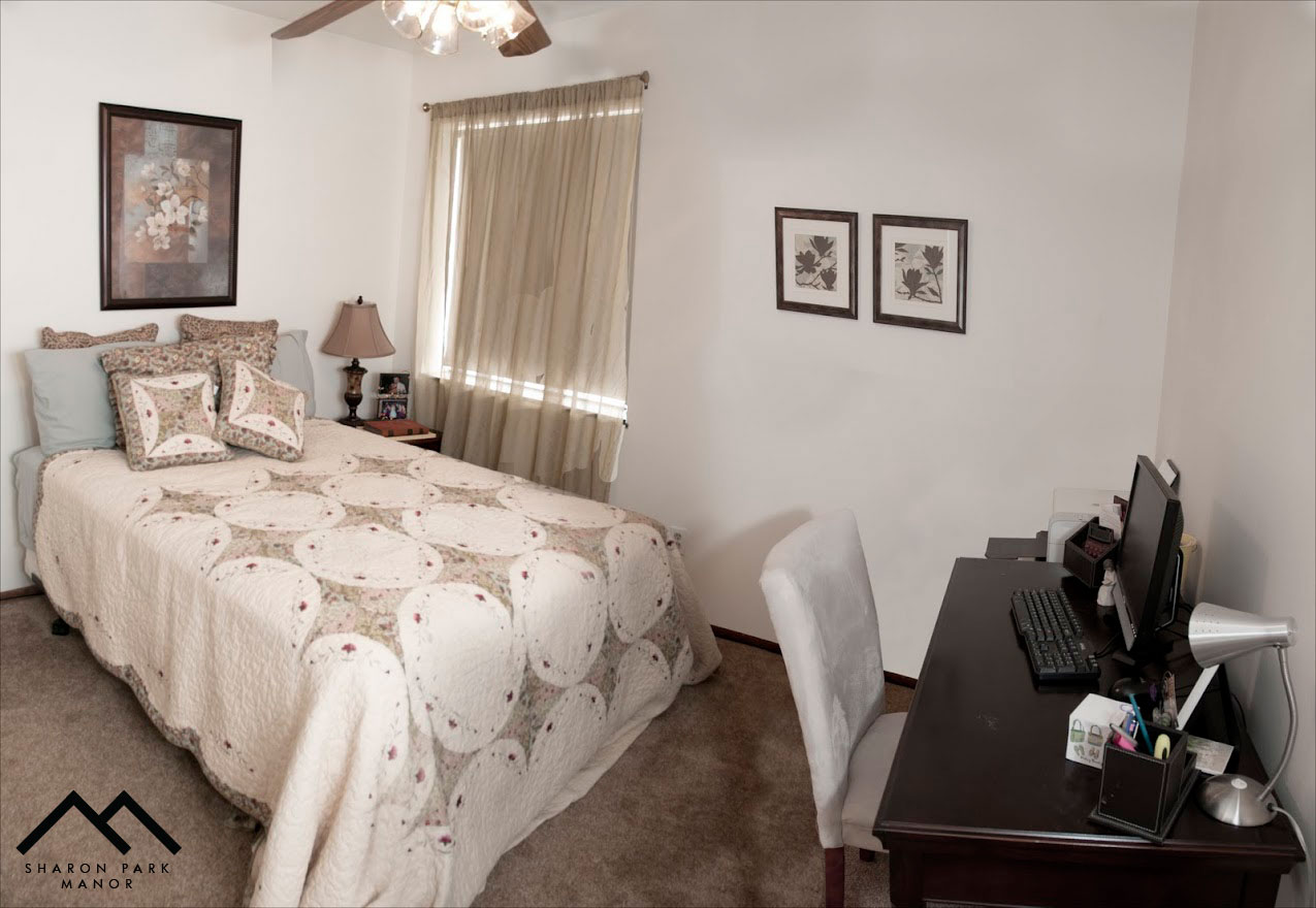 Sharon Park Manor Apartments Image 6