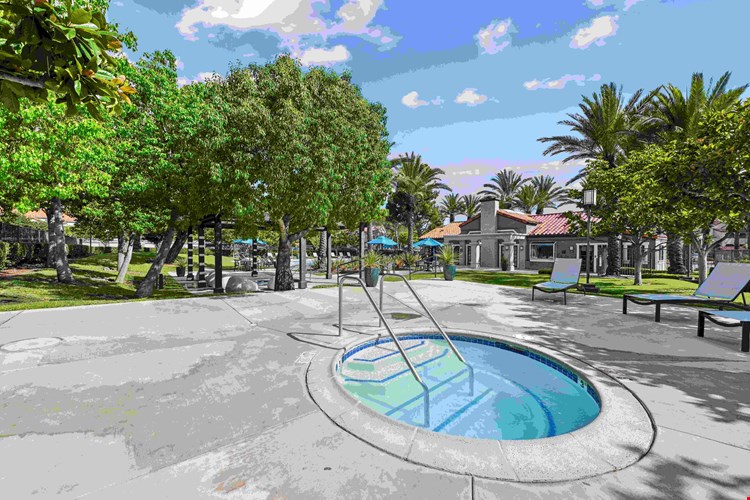 Hidden Hills Condominium Rentals Image 19