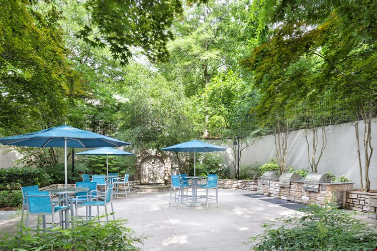 Camden Brookwood Image 20