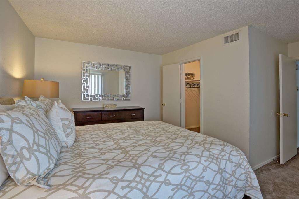 University Gardens Image 4