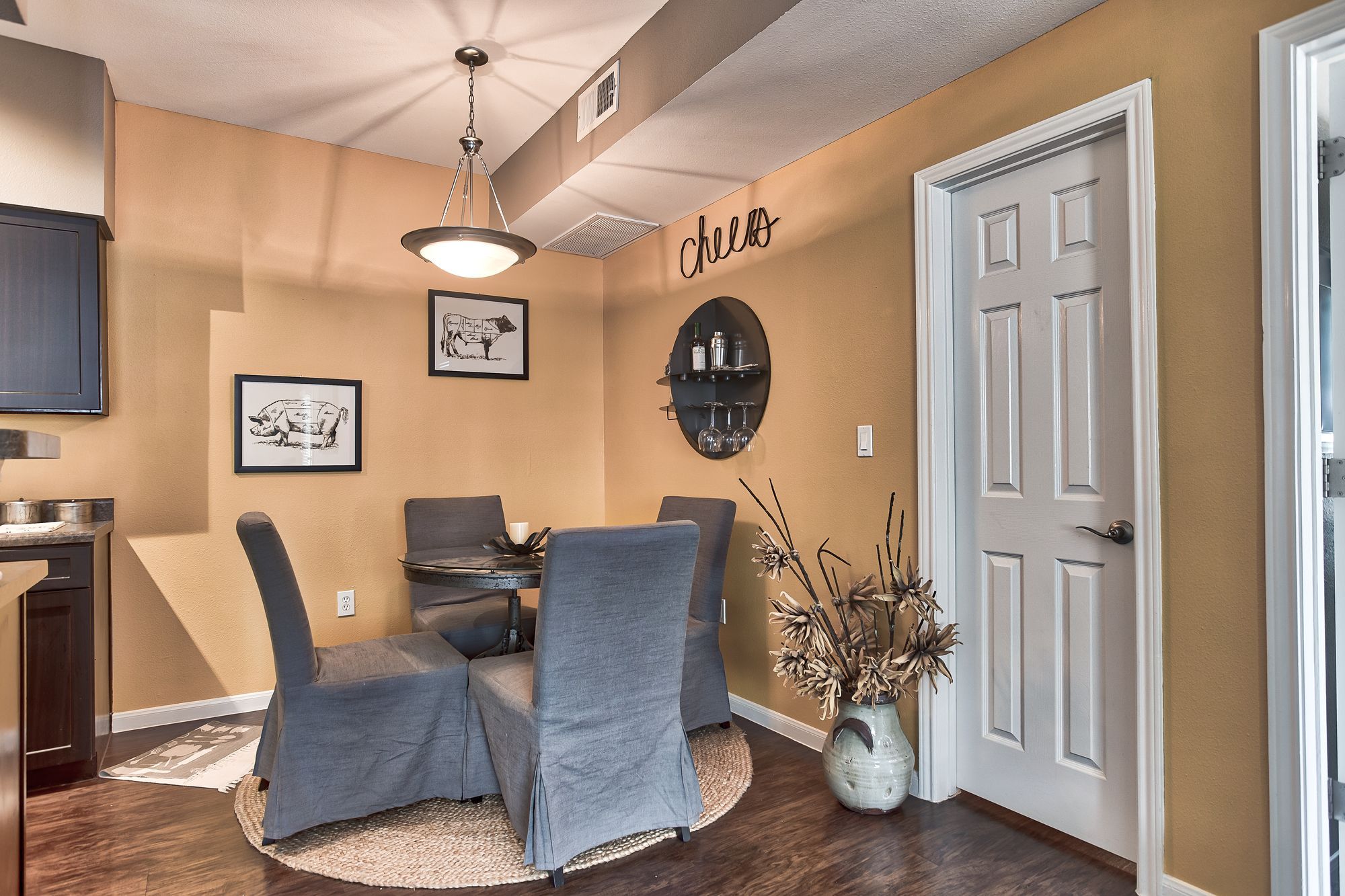 The BLVD at Medical Center Image 19