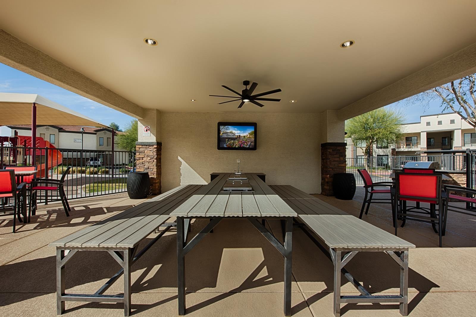 Town Center Apartments Image 10