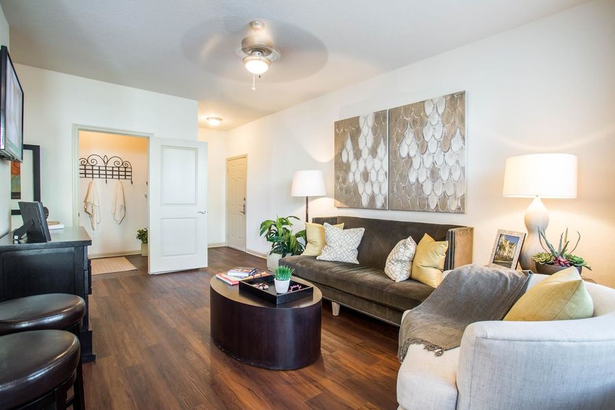 Arelia James Island Image 5