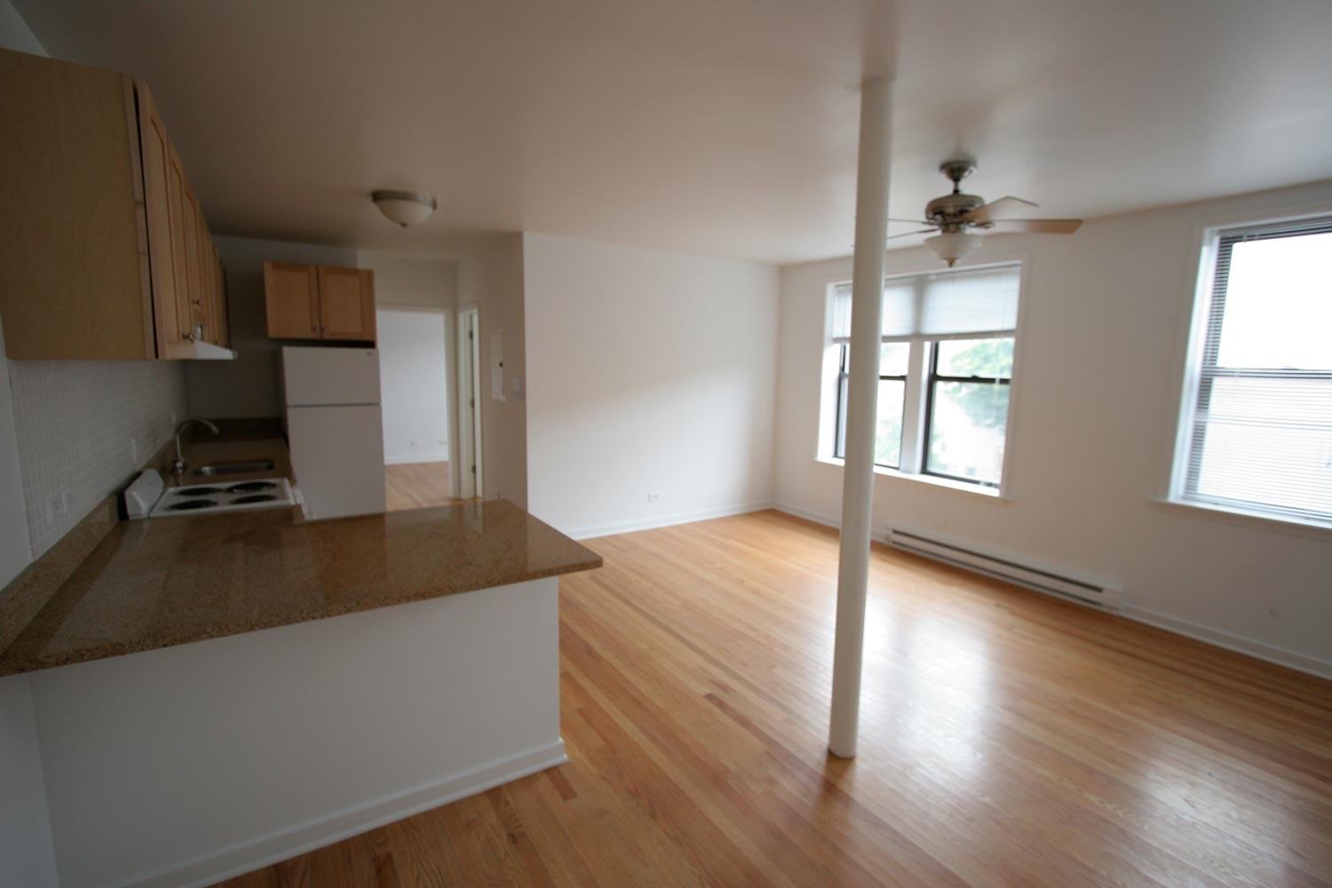 Kenwood Court Image 6