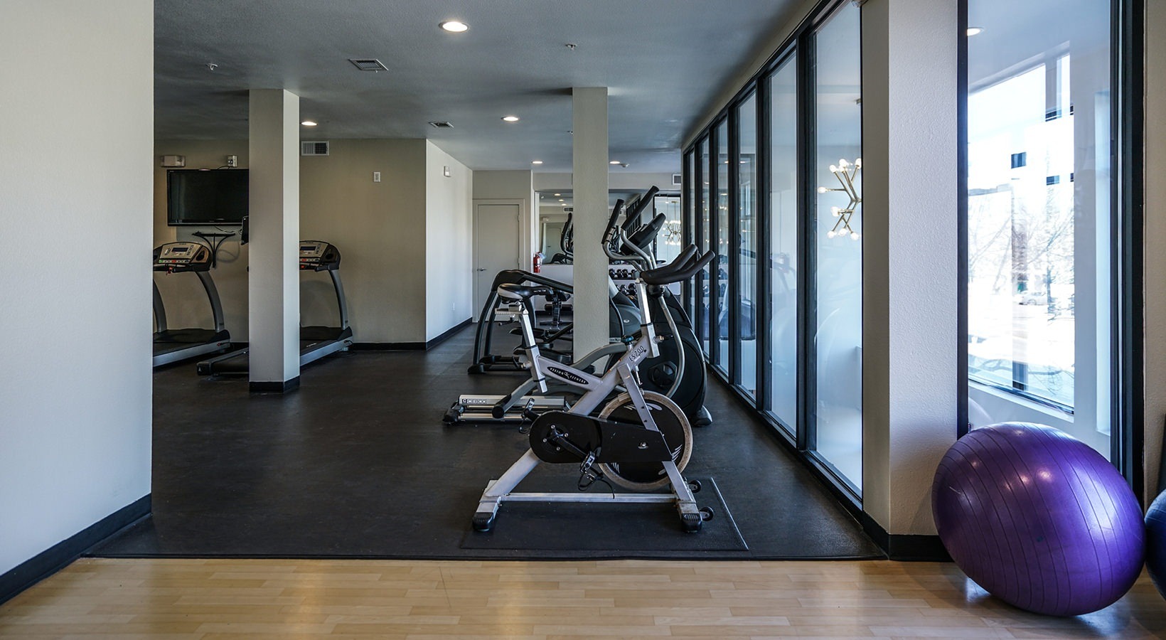 Crescent Austin Image 7