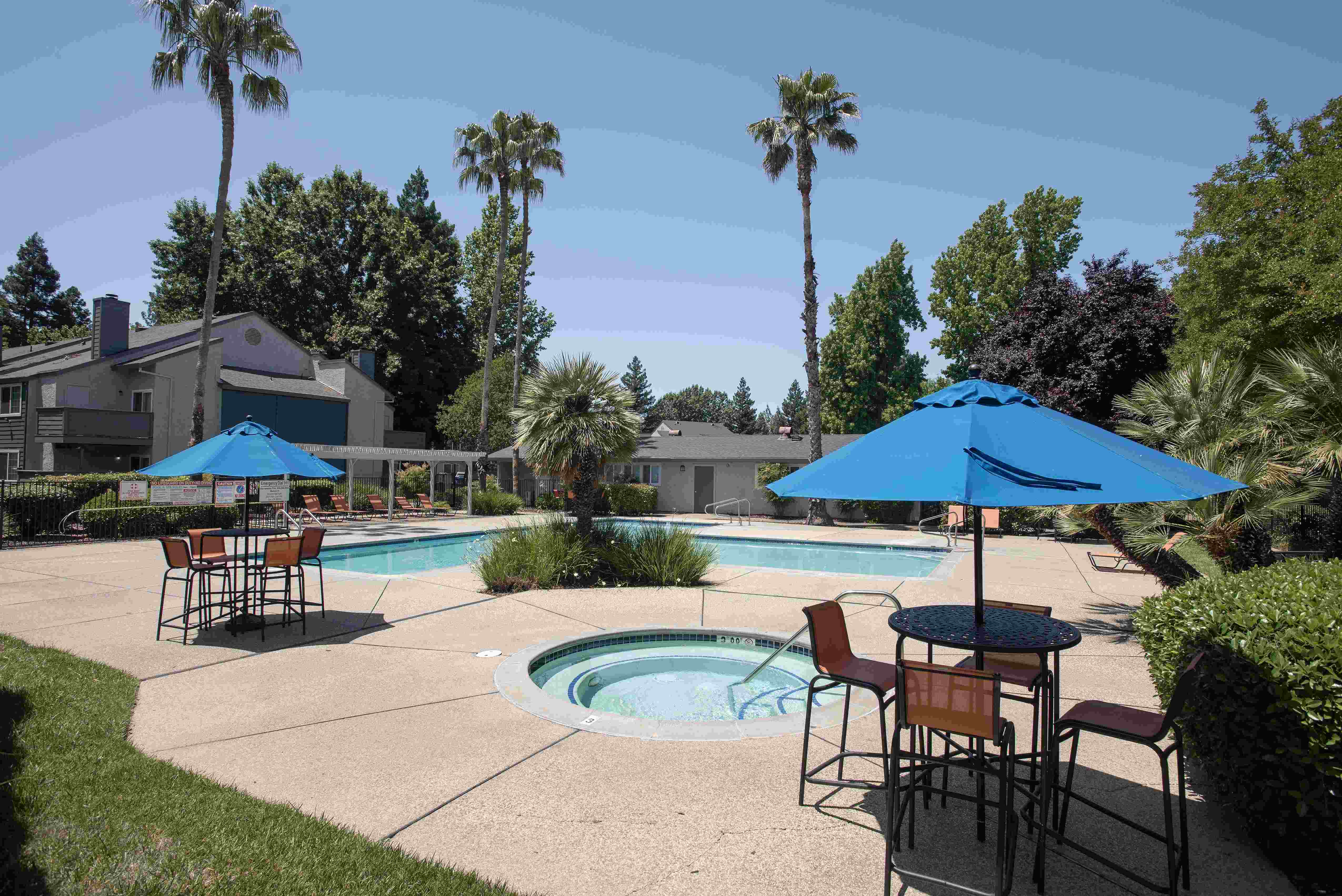 Woodbridge Apartments Image 16