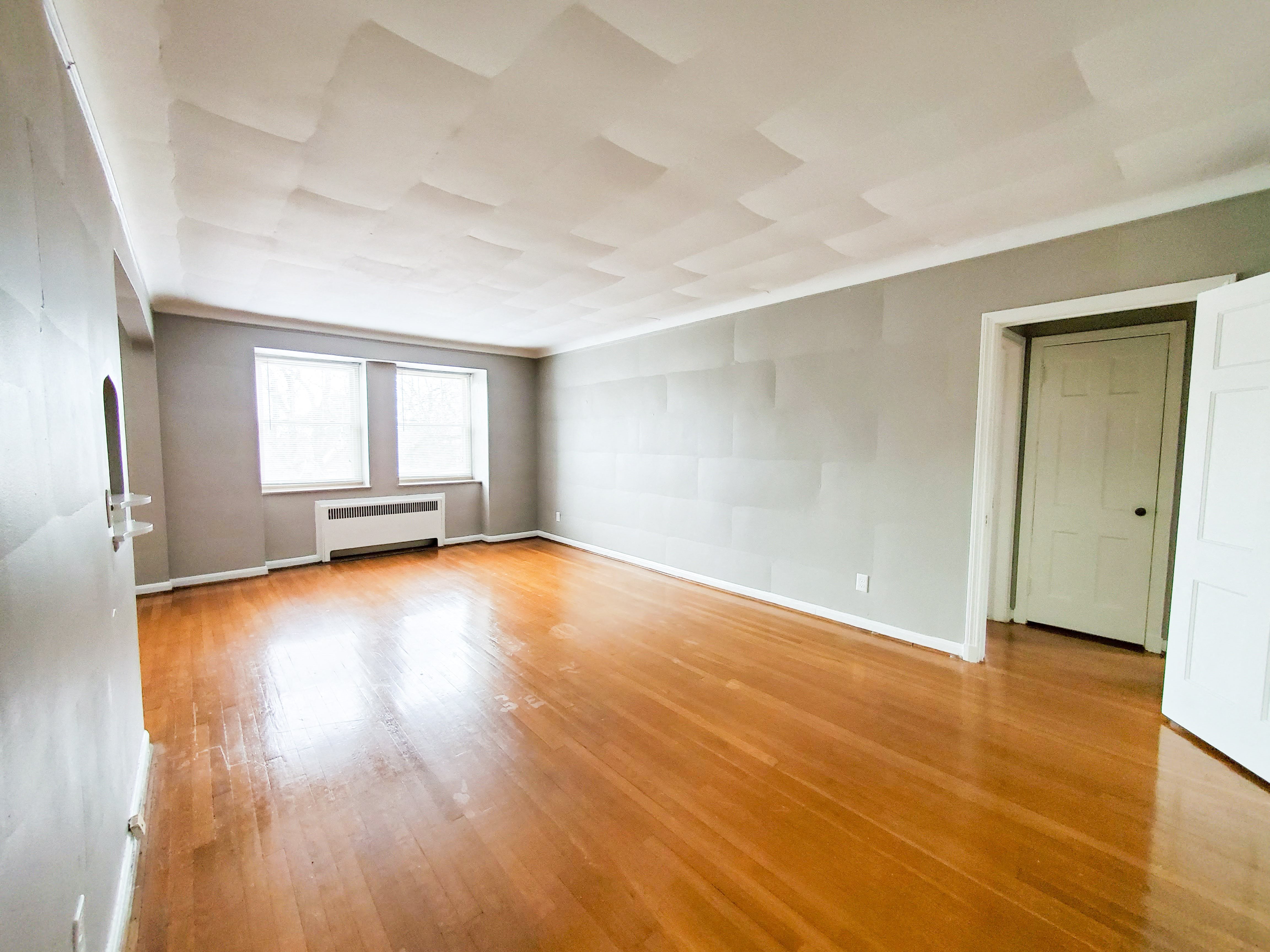 Parkway Manor  Image 3