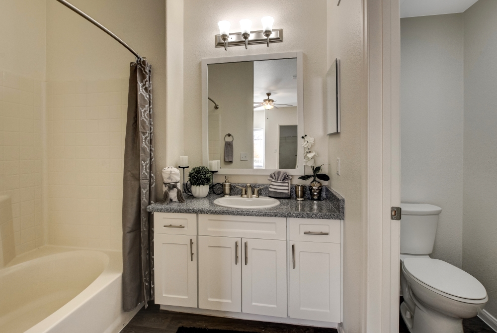 La Villa Estates Image 15