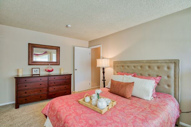 The Knolls at Sweetgrass Apartment Homes Image 26