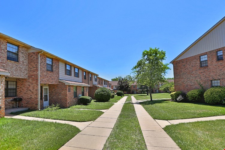 Chapel Valley Townhomes Image 32