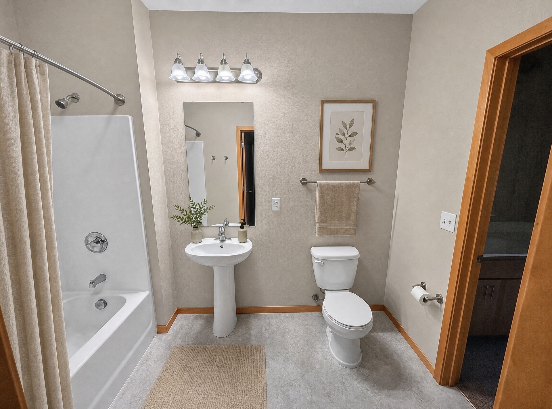 The Covington Apartment Homes Image 3