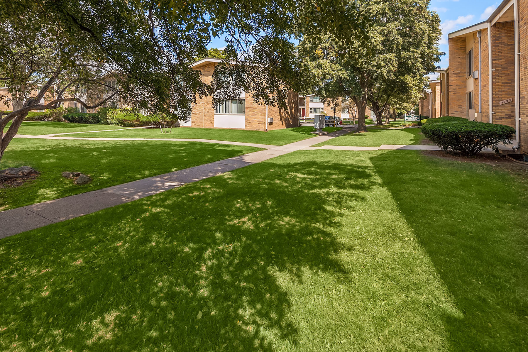 Oakwood Villa Apartments Image 5