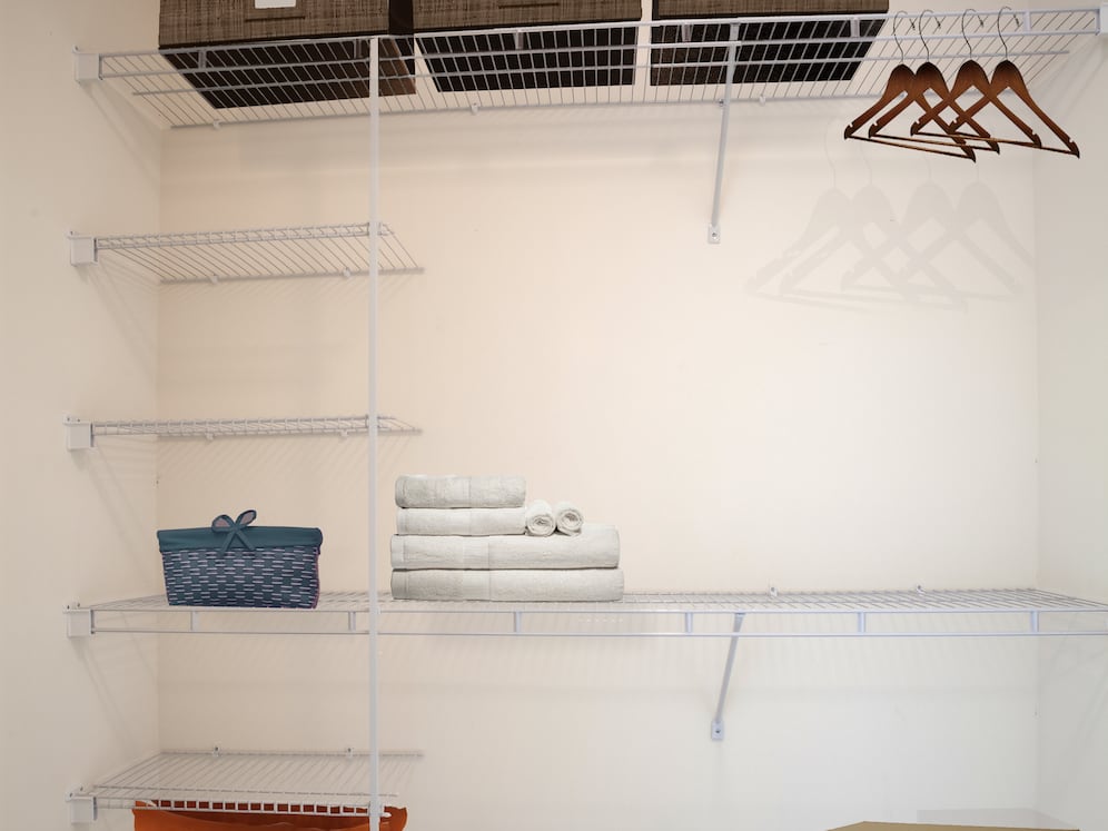 Walk-in Closet
