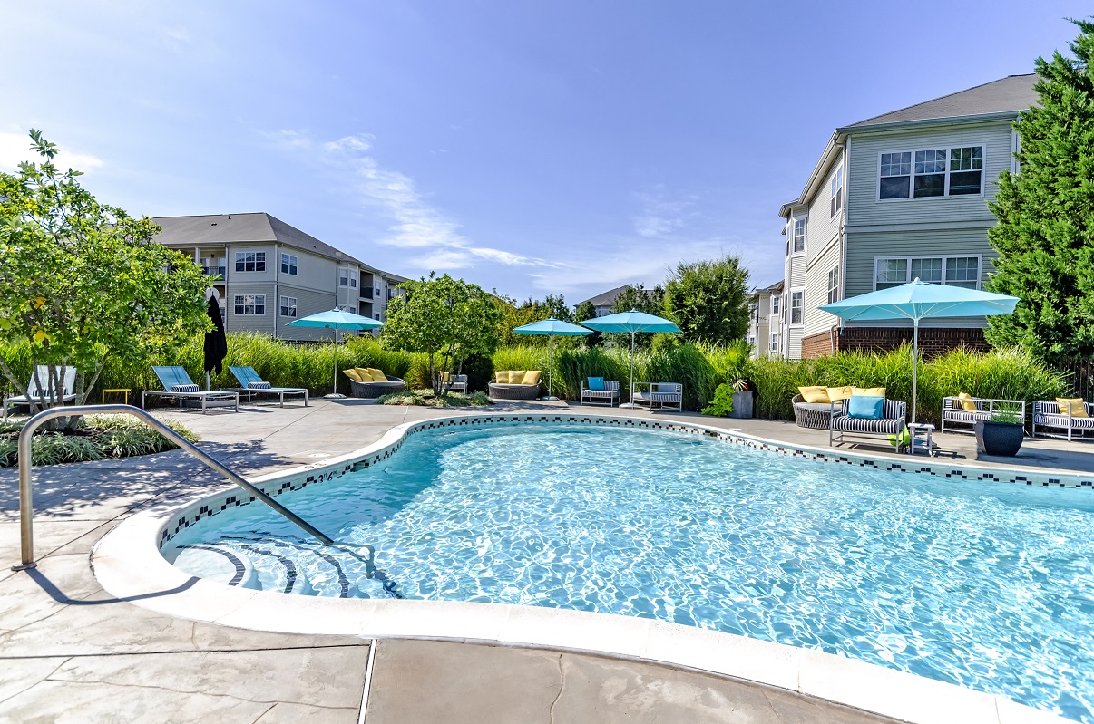 Resort Style Swimming Pool