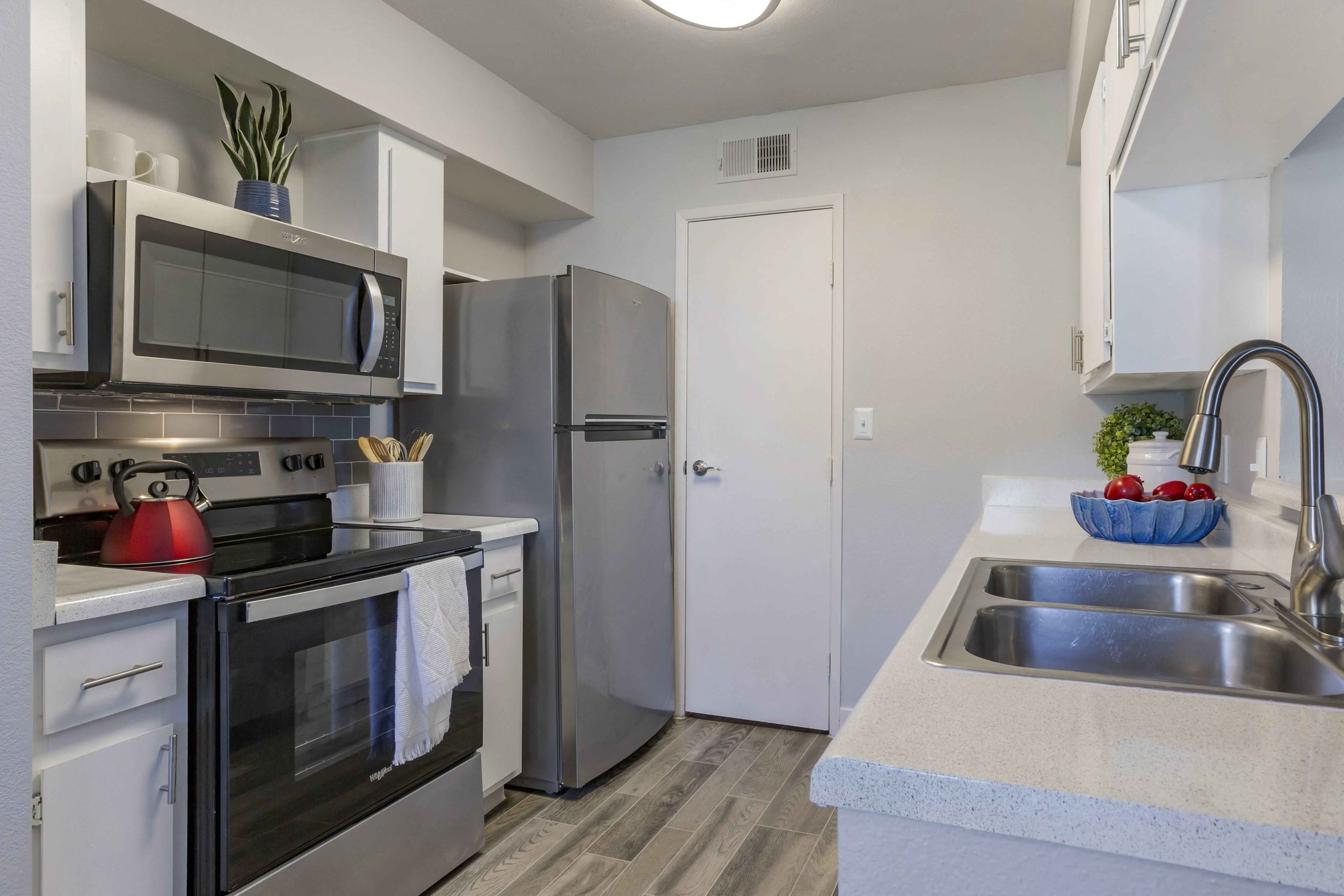 Presidio North Apartments Image 2