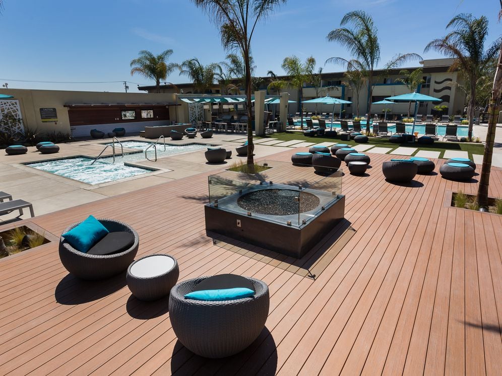 Outdoor Lounge Seating with Firepit