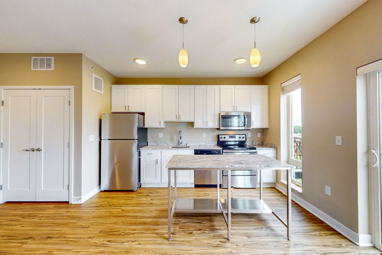 The Liberty Apartments & Townhomes Image 22