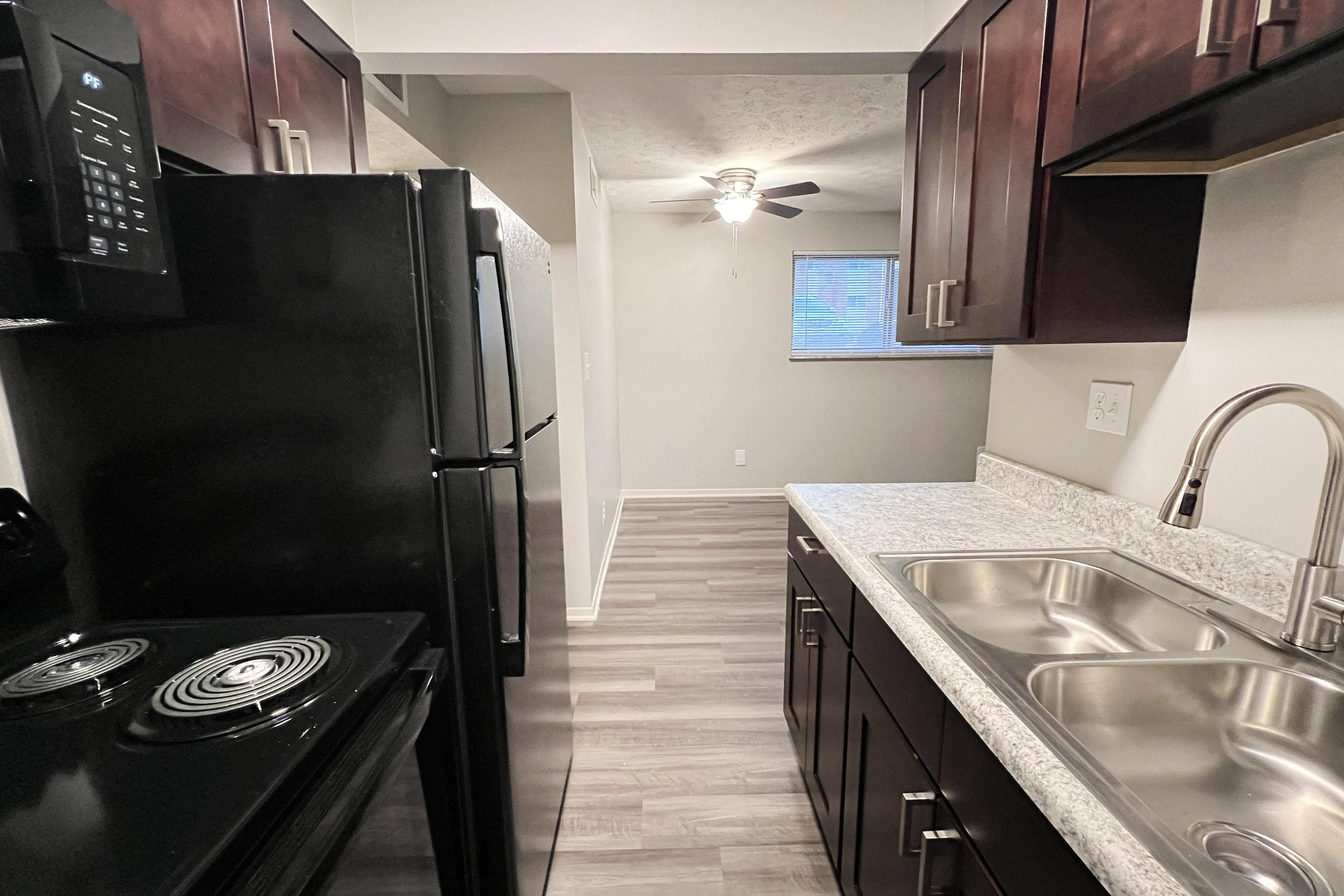 Crown Crossing Apartments Image 57