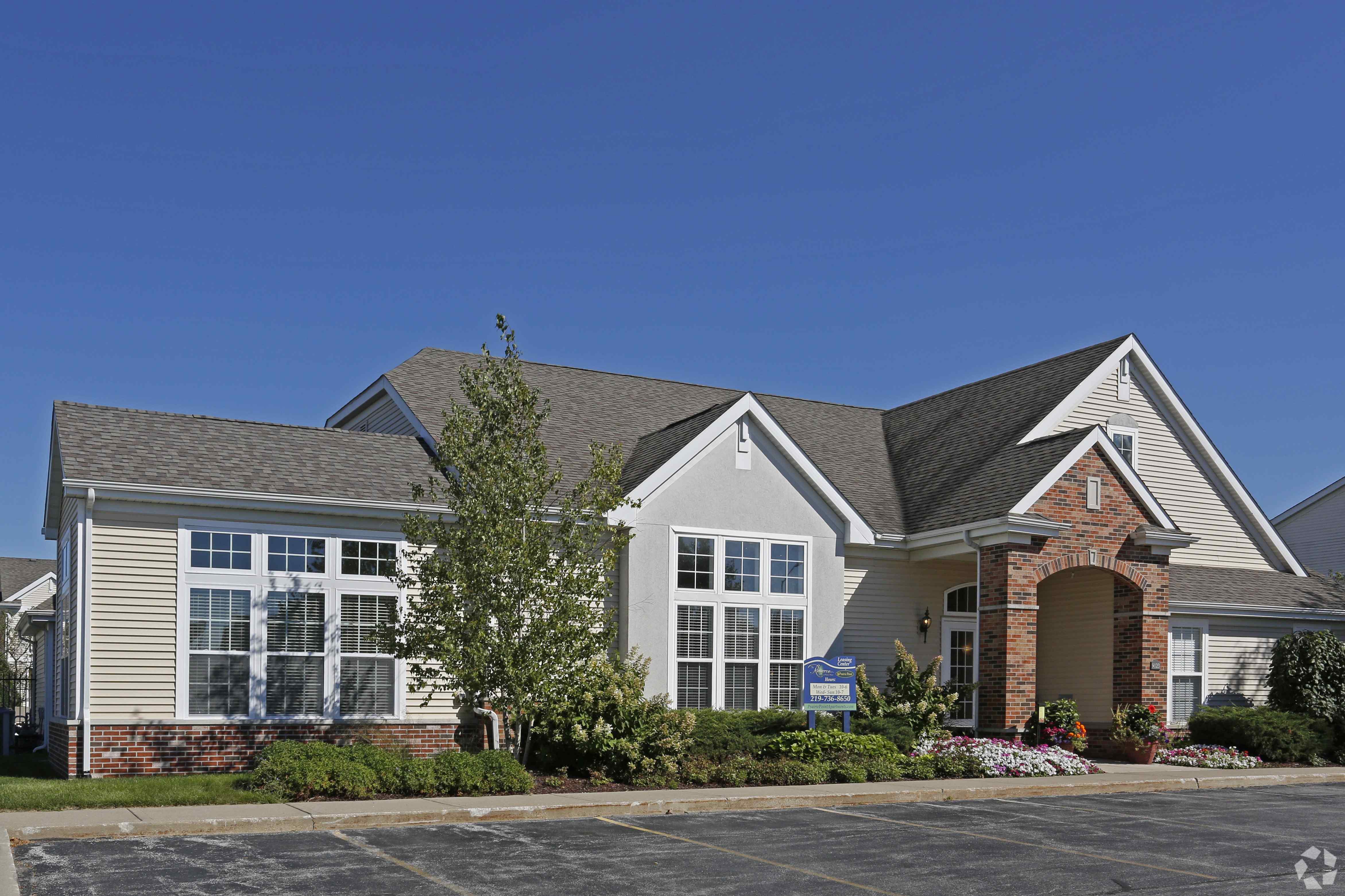 Prairie Point Apartments Image 1