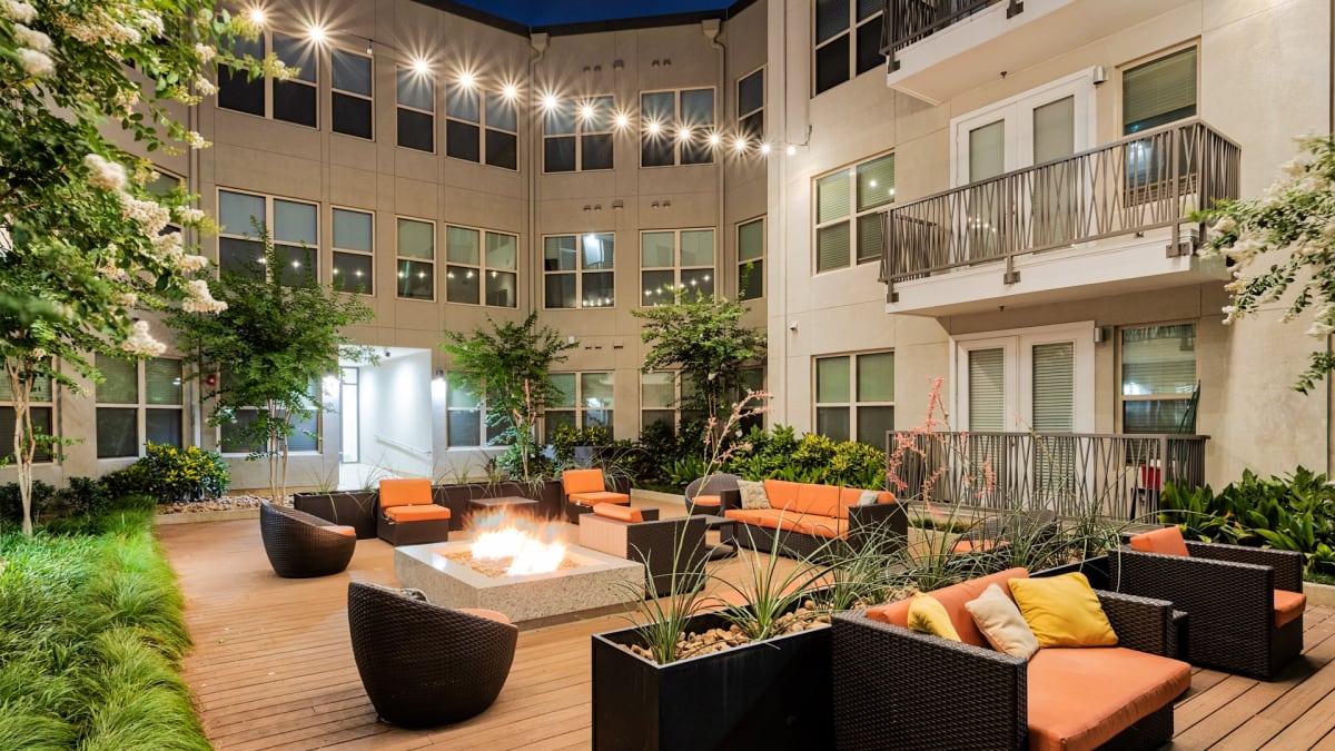 Windsor West Lemmon Image 3