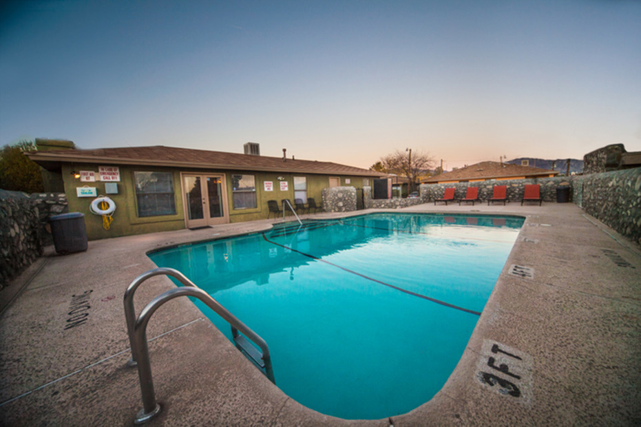 Pine Valley Apartment Homes Image 1