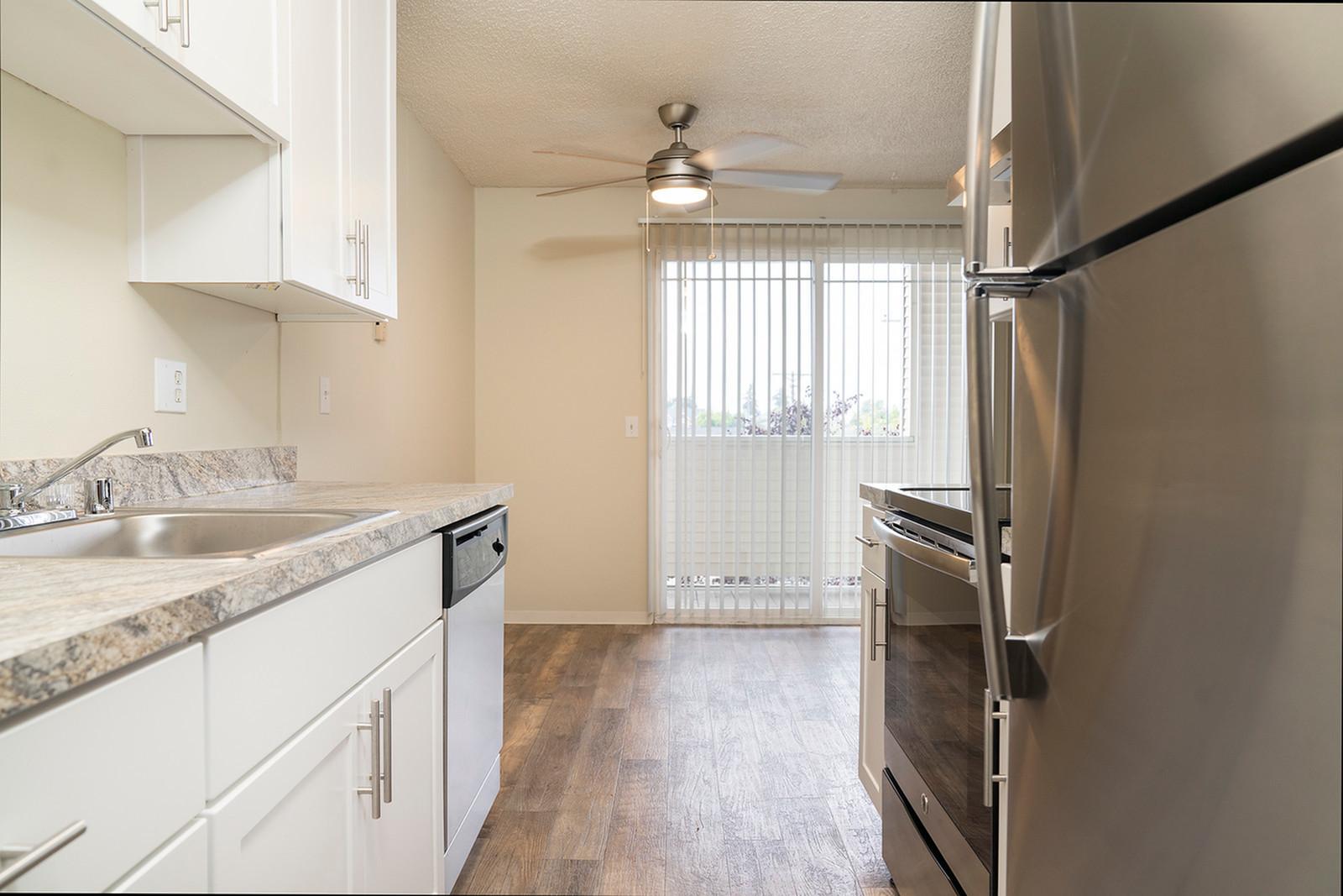 Westmall Terrace Apartments Image 17