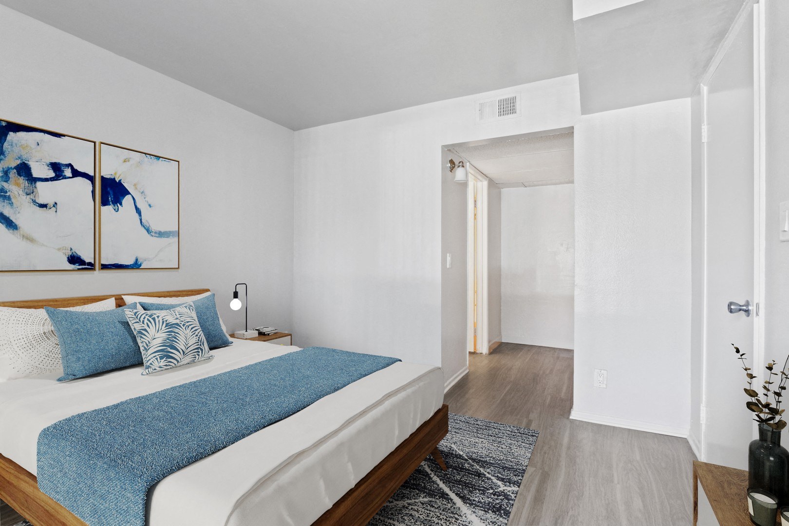 Parkwood Apartments Image 9