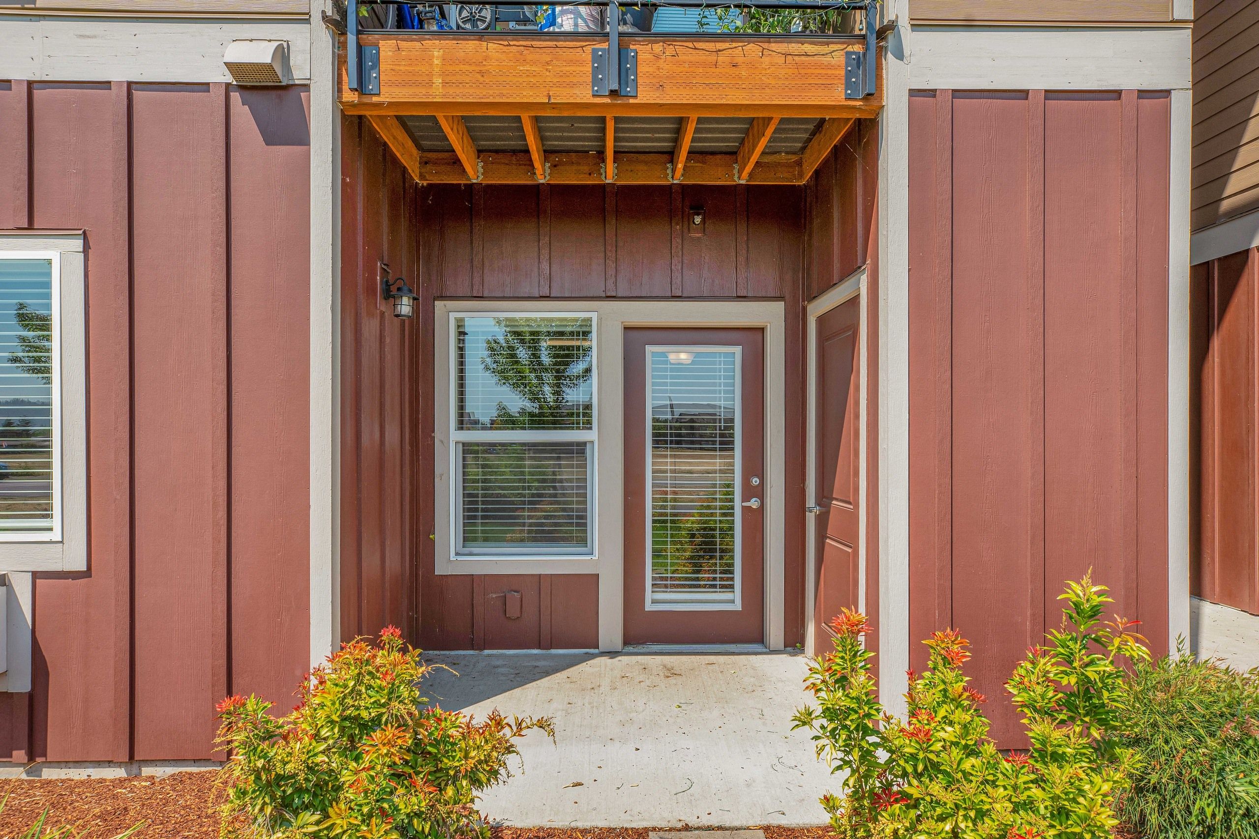 Large Patio/Balconies