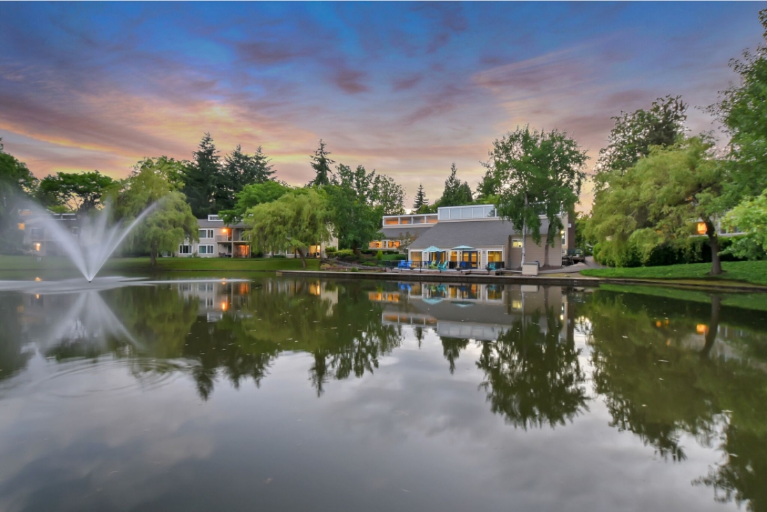 Lakeside Landing Apartments Image 3