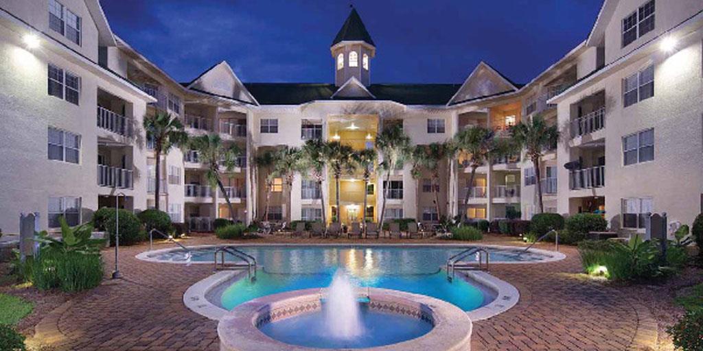 Coastline by ARIUM Image 1