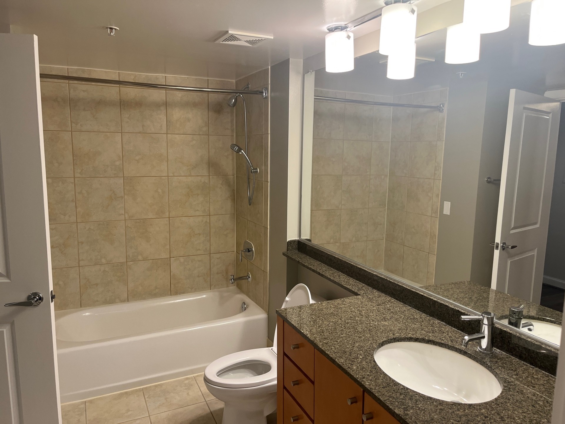 Palisades of Bethesda Image 44