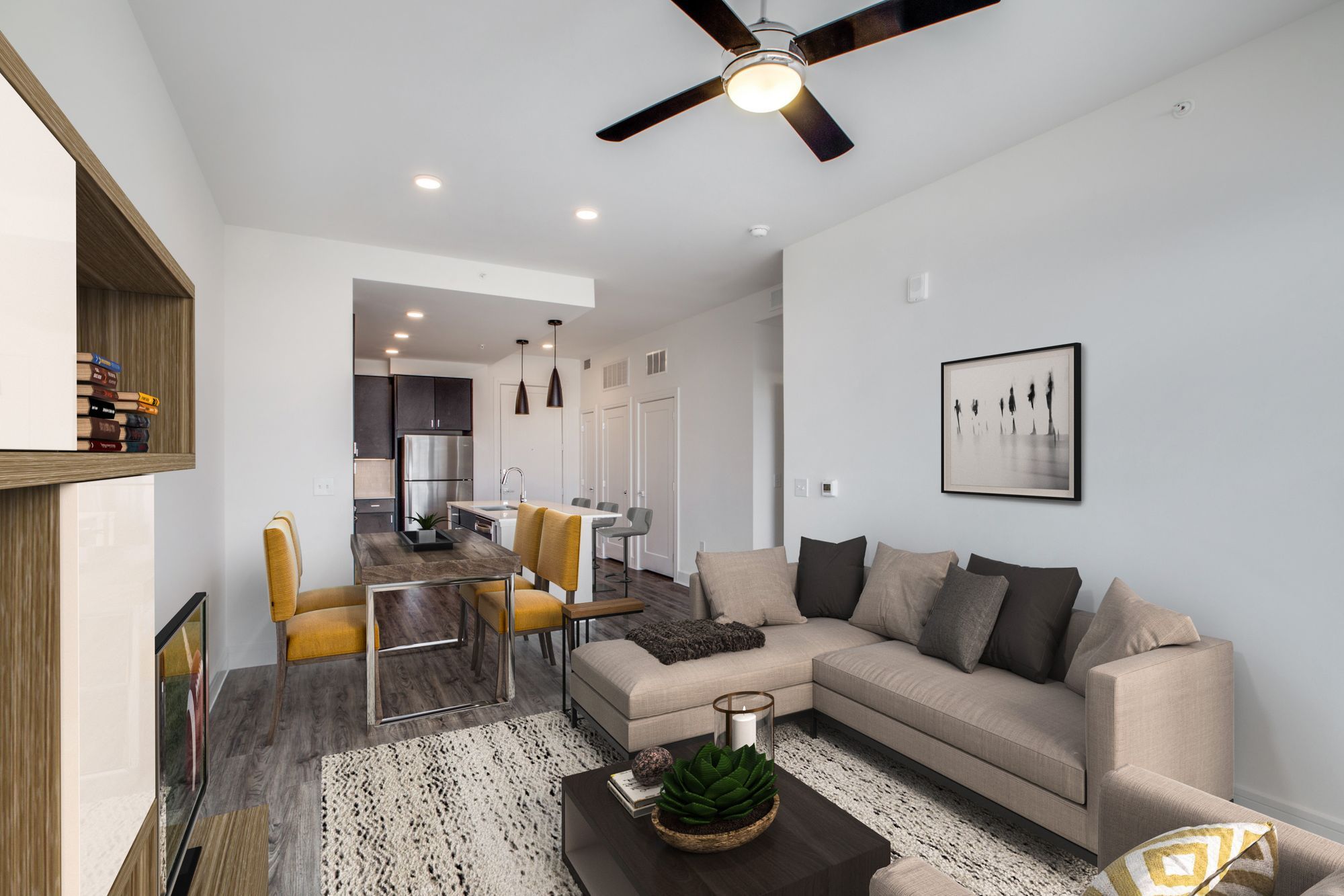 South Main Building Image 15