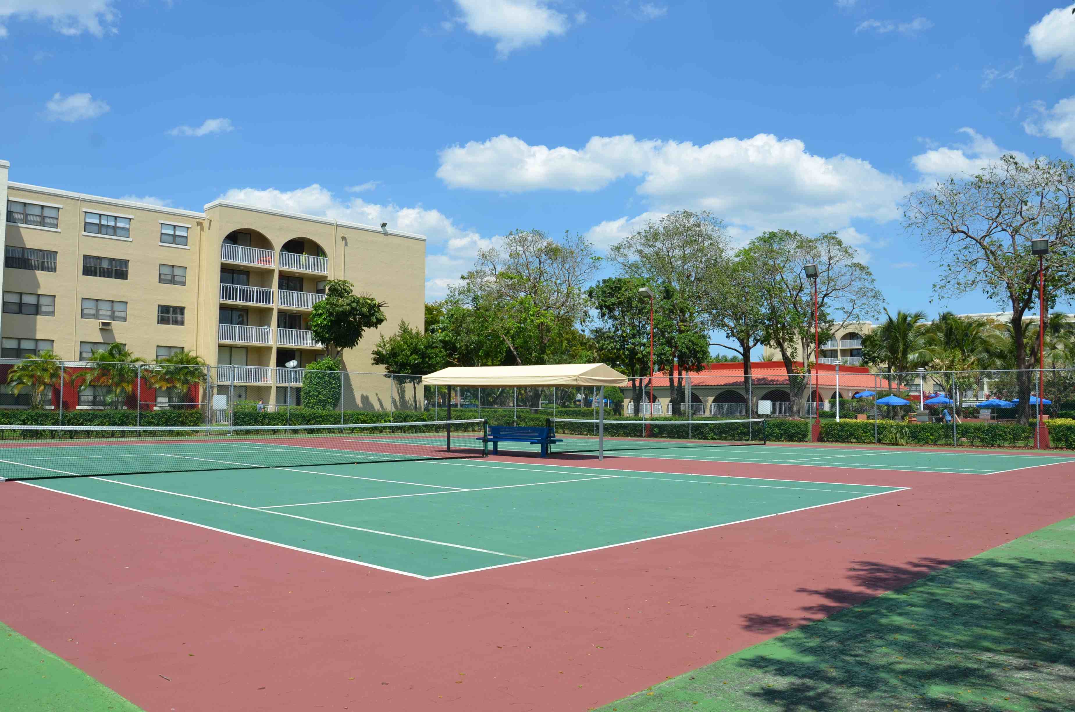 2 lighted tennis courts