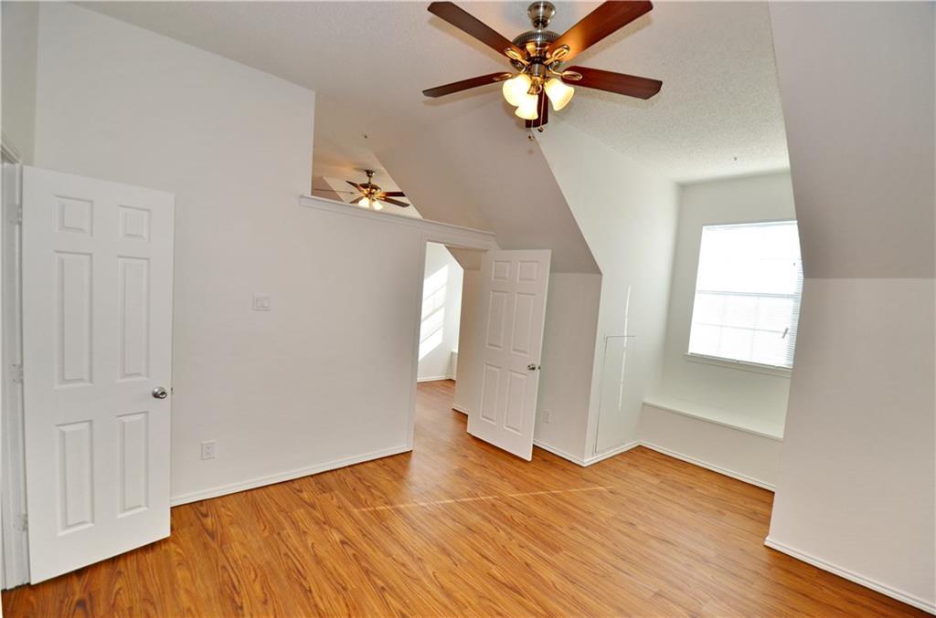 Easton Condos Image 7