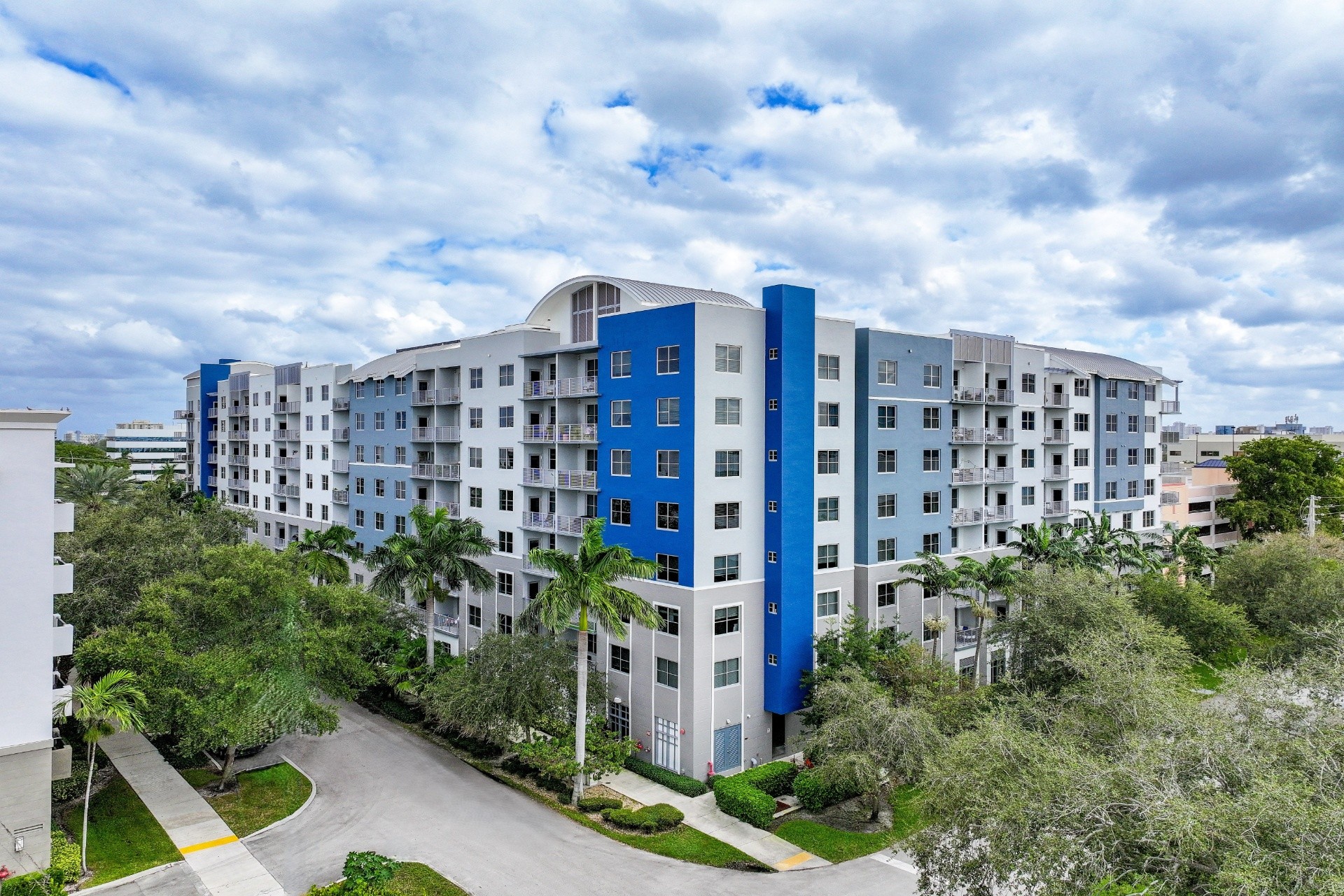 Berkshire Lauderdale By The Sea Image 18