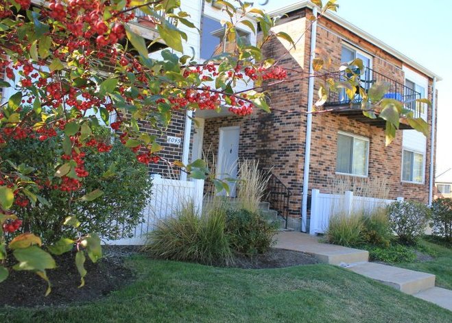 Marlborough Trails Apartments & Townhomes Image 4