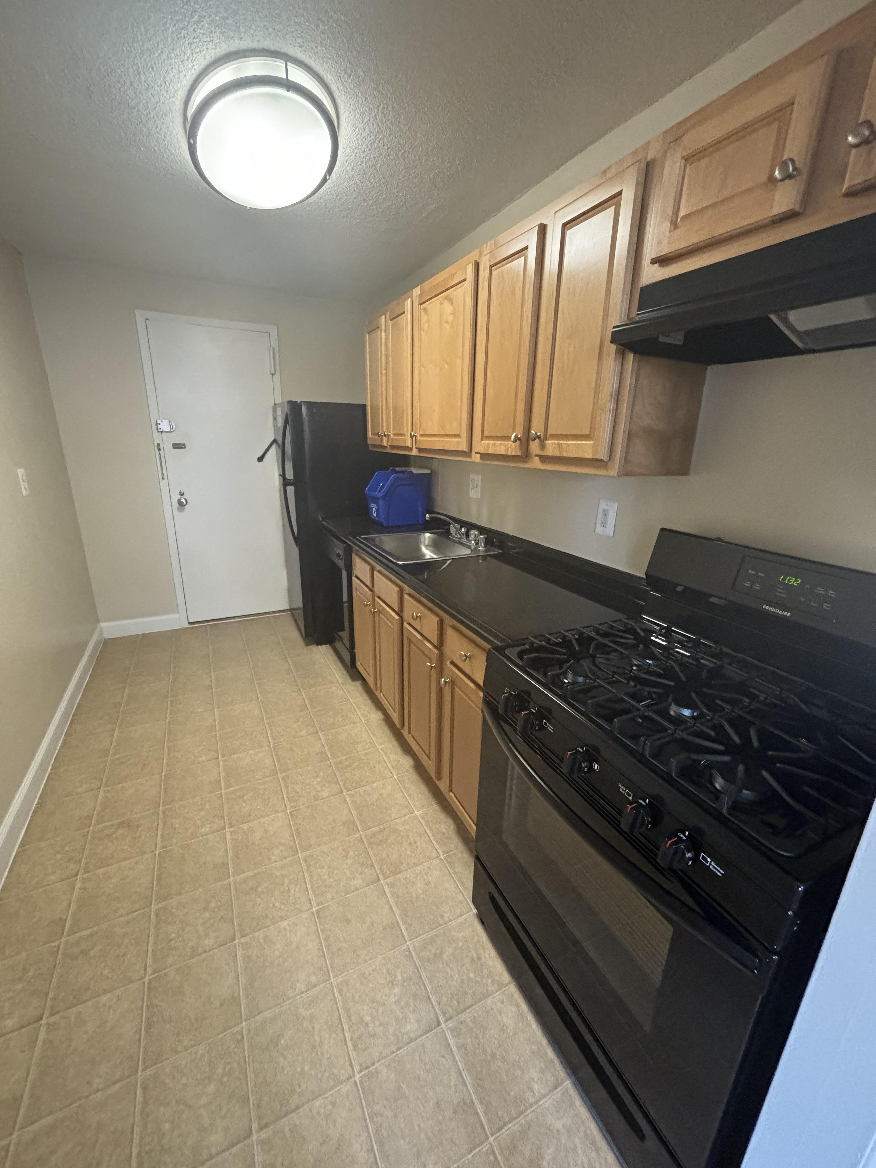 Twin Towers Image 12