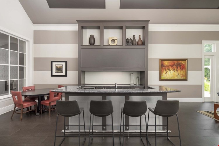 Camden Fallsgrove Image 22