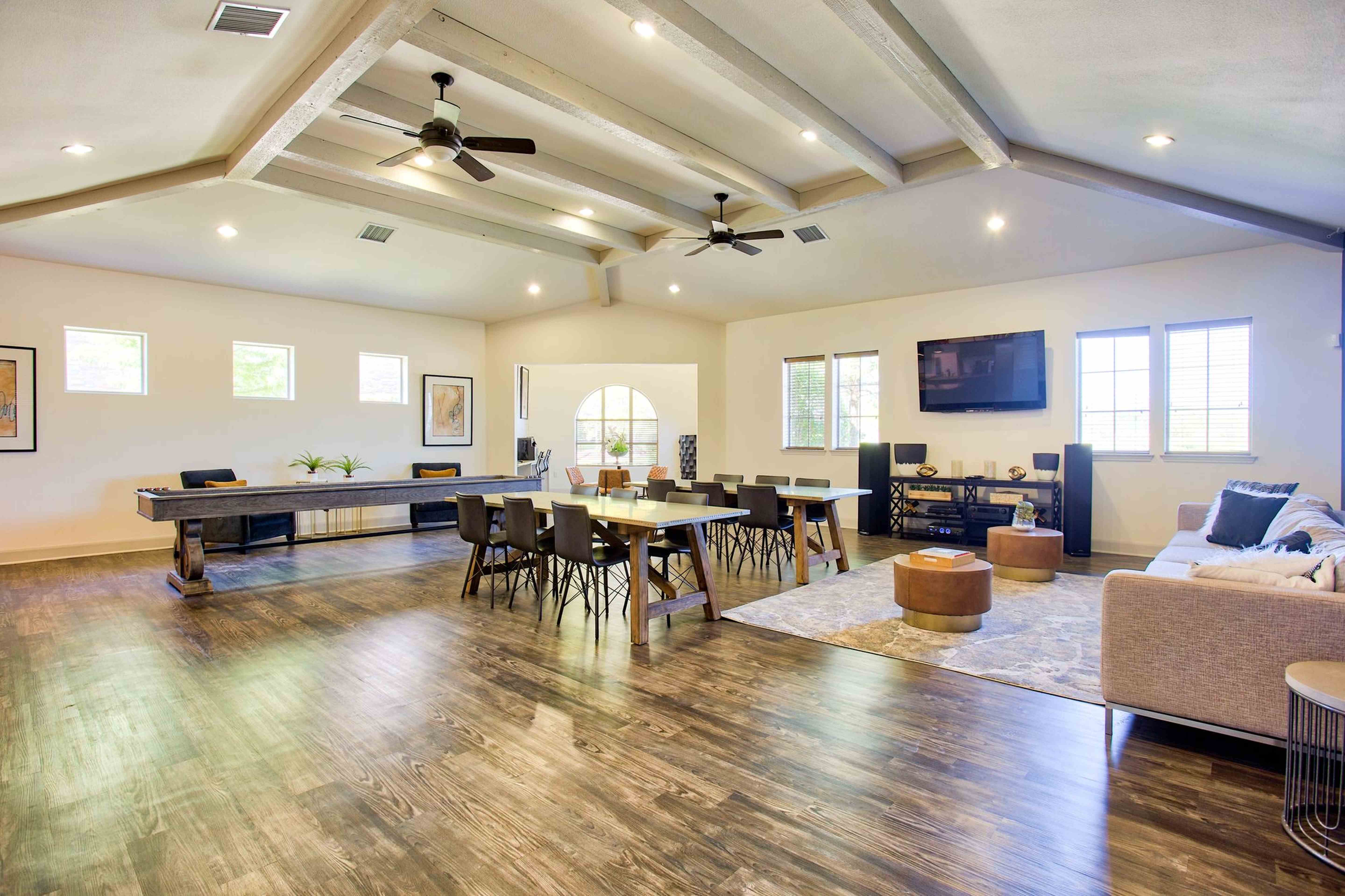 Riverside Villas Image 37