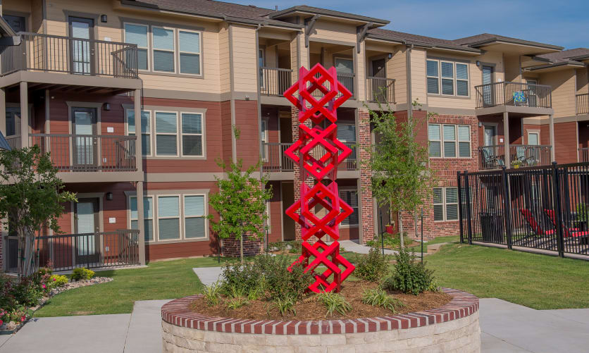 The Icon at Hewitt Image 12