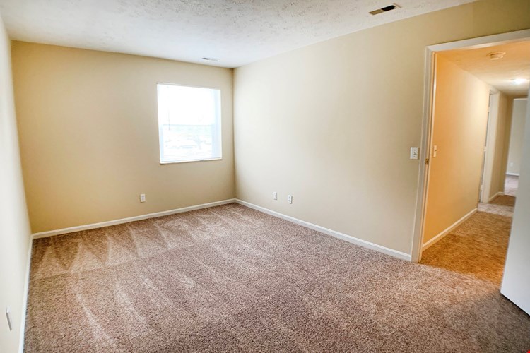 Crown Crossing Apartments Image 36