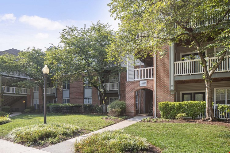 Camden Ashburn Farm Image 21