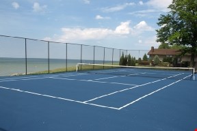 The Perch on Lake Image 33