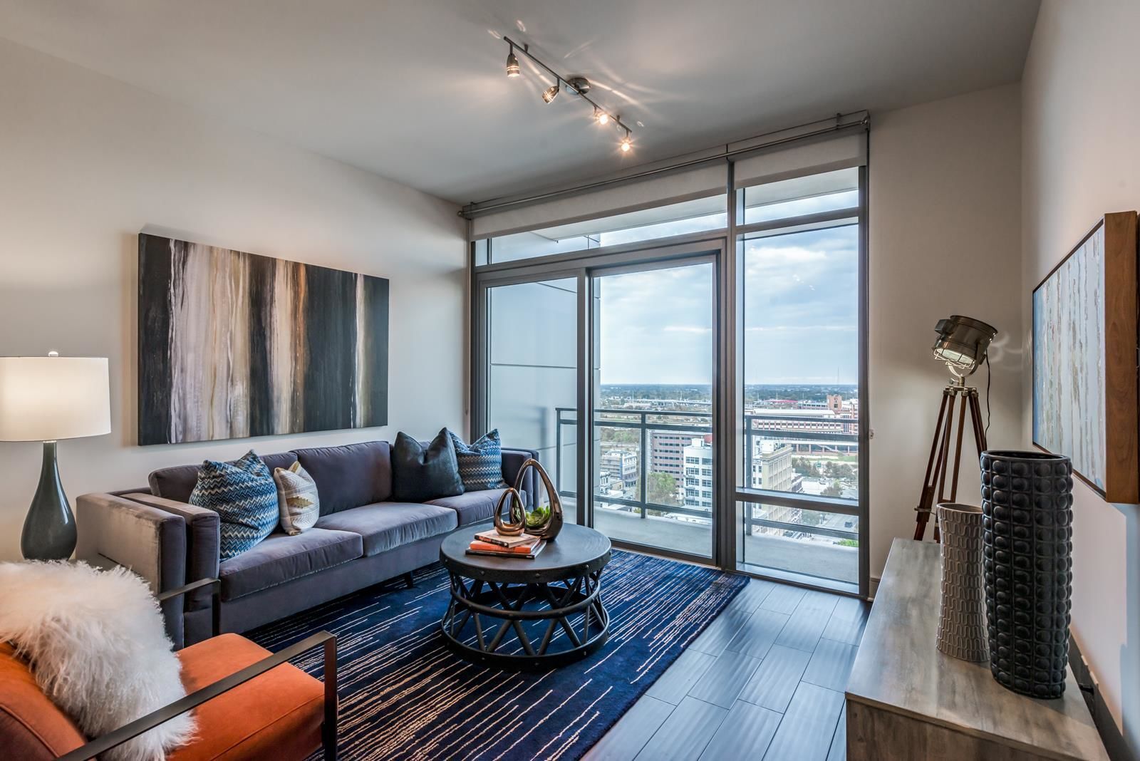 Aris Market Square Image 7