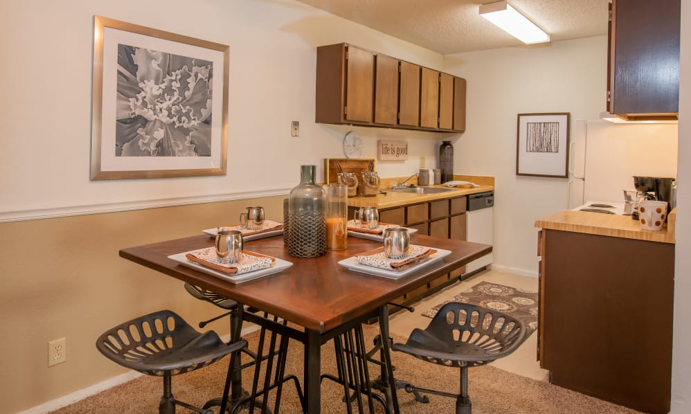 Fox Run Apartments  Image 15