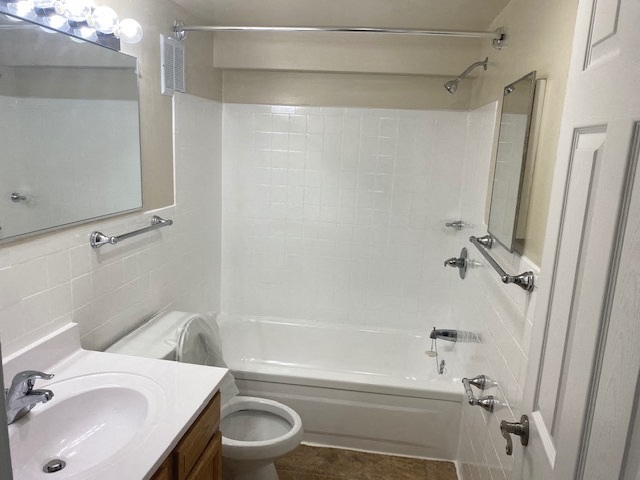 Silver Spring Towers Image 148