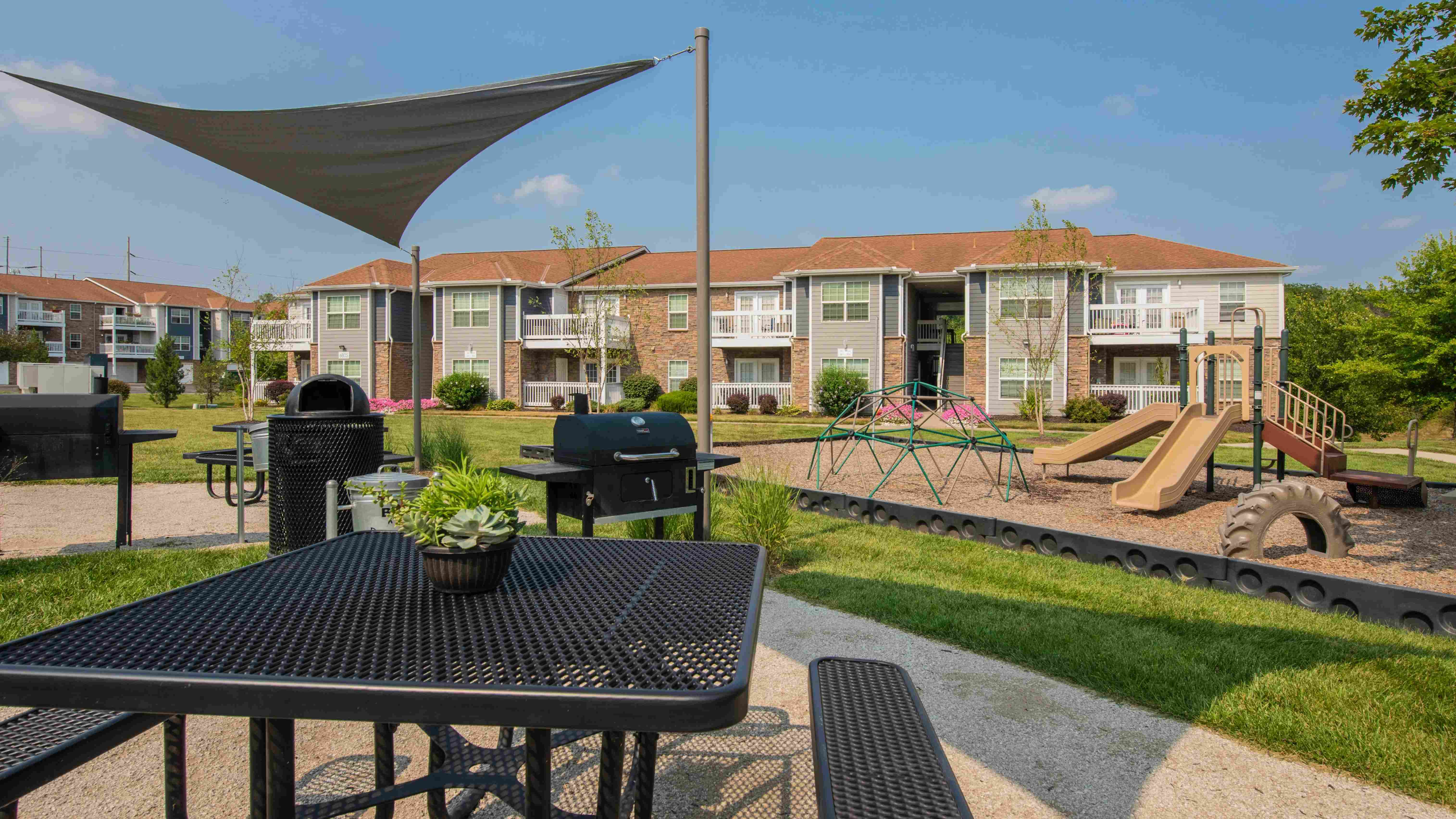 Delight in BBQ picnics at our charming picnic area, complete with charcoal grills, shaded tables, and a playground for joyful family moments. 